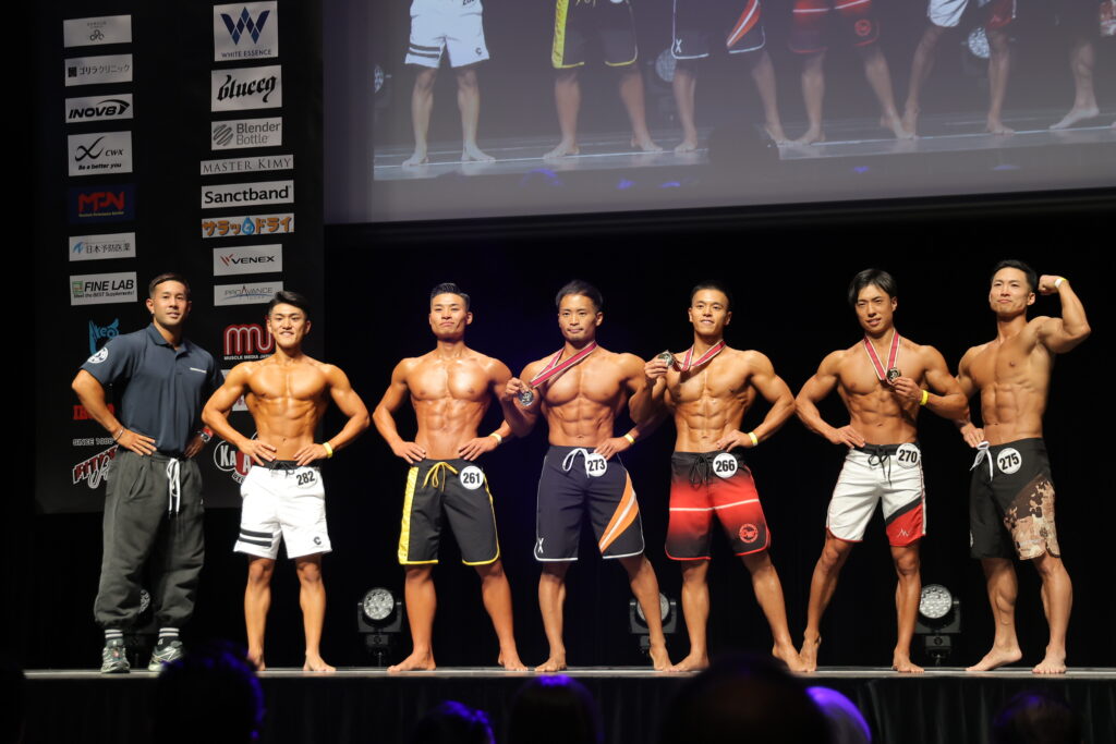 代表トレーナーの稲垣がメンズフィジークの全国大会で優勝しました